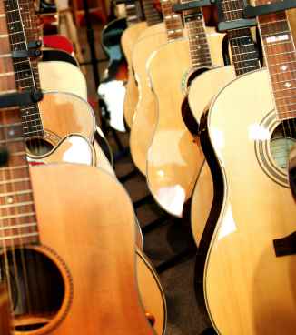 Acoustic Guitar Reviews